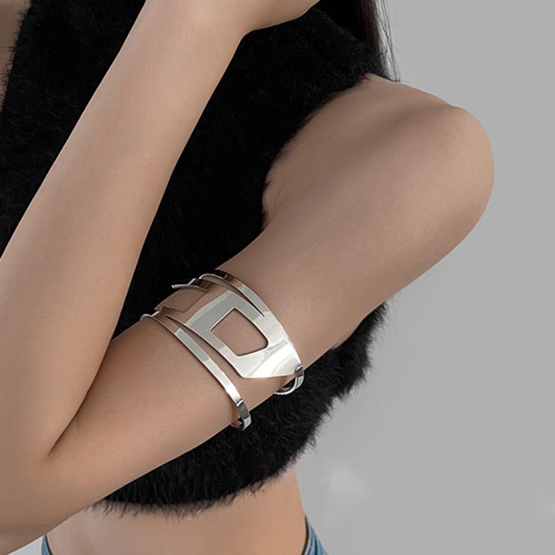 Metal Double-layer Hollow Arm Ring Bracelet Niche Fashion Personality Exaggerated Bracelet Women's Simple High-end Jewelry