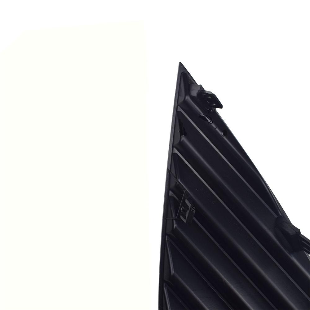 Right Passenger Side Front Bumper Fog Light Cover For Toyota Camry SE XSE 2018-2020