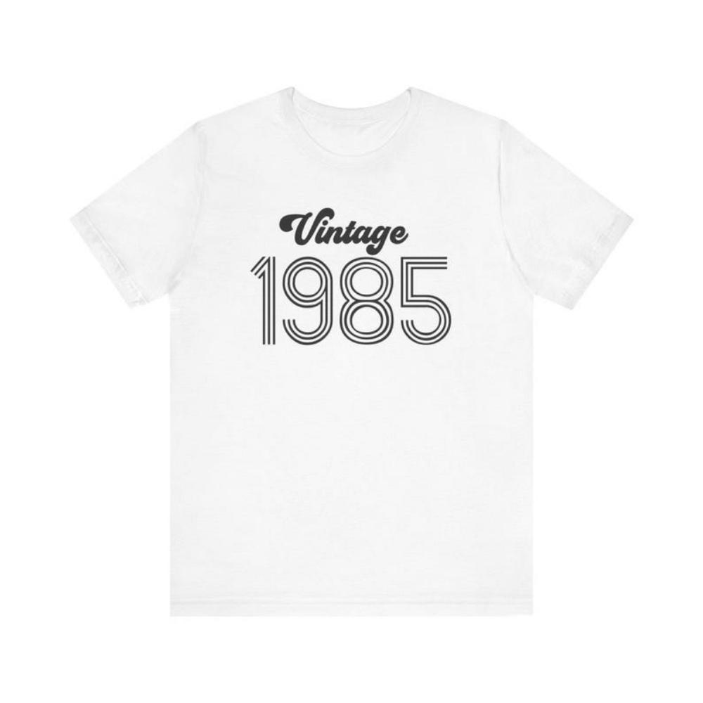 Vintage 1985 Retro Birthday Gift Graphic Tee T-Shirt