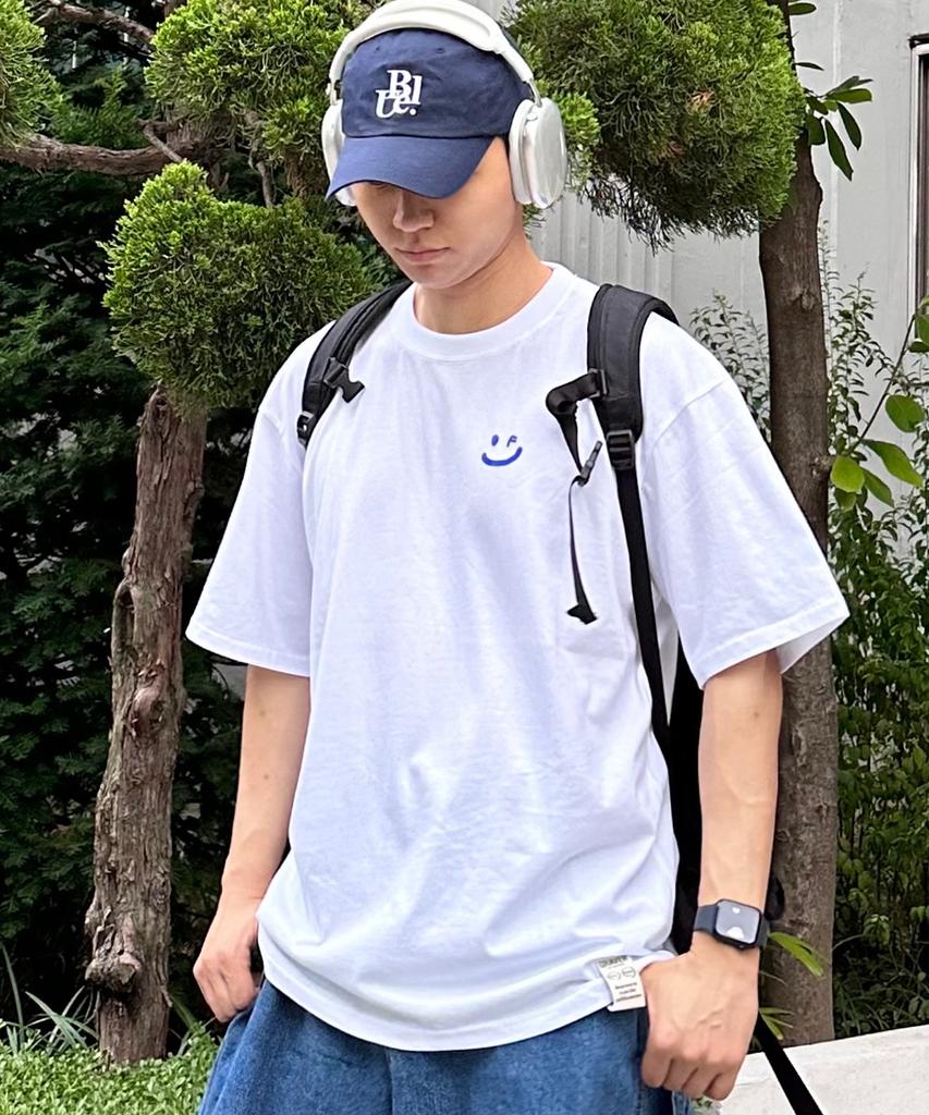 GRAVER [Unisex] Small Drawing Smile Short Sleeve T-Shirt_3 Colors
