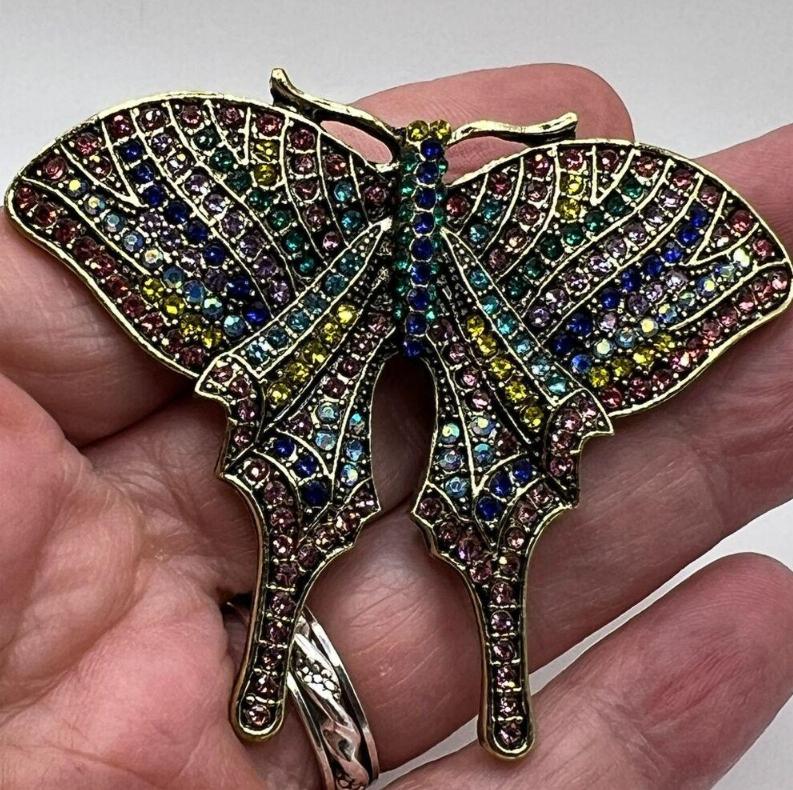 

Европейская и американская ретро дворцовая красочная брошь-бабочка со стразами, брошь для костюма, пальто, одежды, аксессуары для корсажа