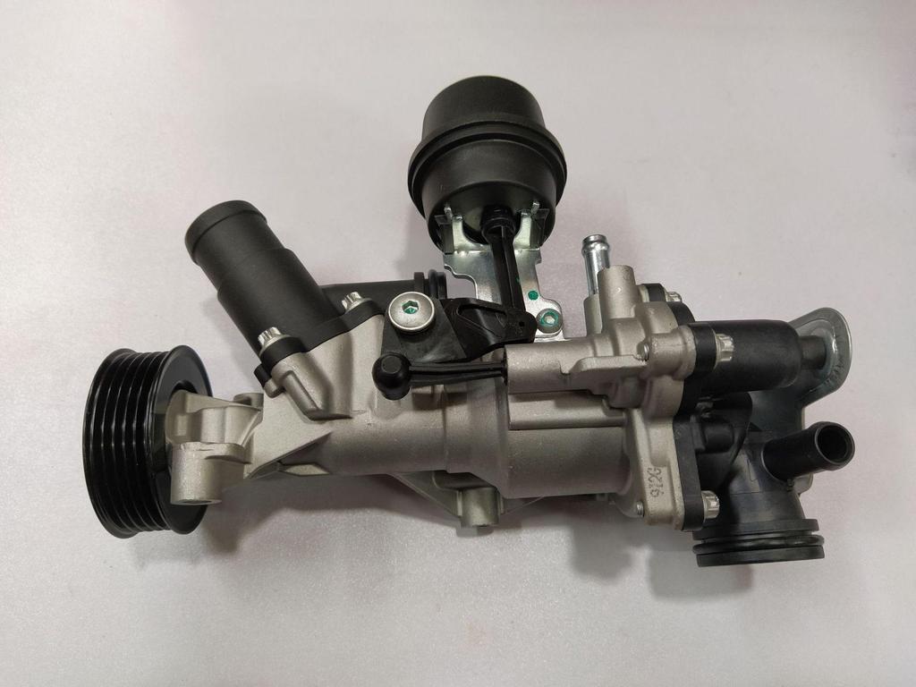 Electric Water Pump for Mercedes-Benz W176/W246/W242/C117 Models (Part No. 2702000401)