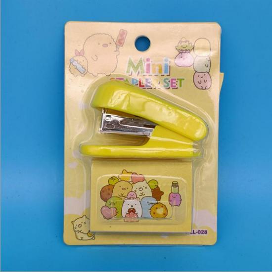 Capybara Cartoon Mini Stapler Set – Cute, Multifunctional Document Binder for Students