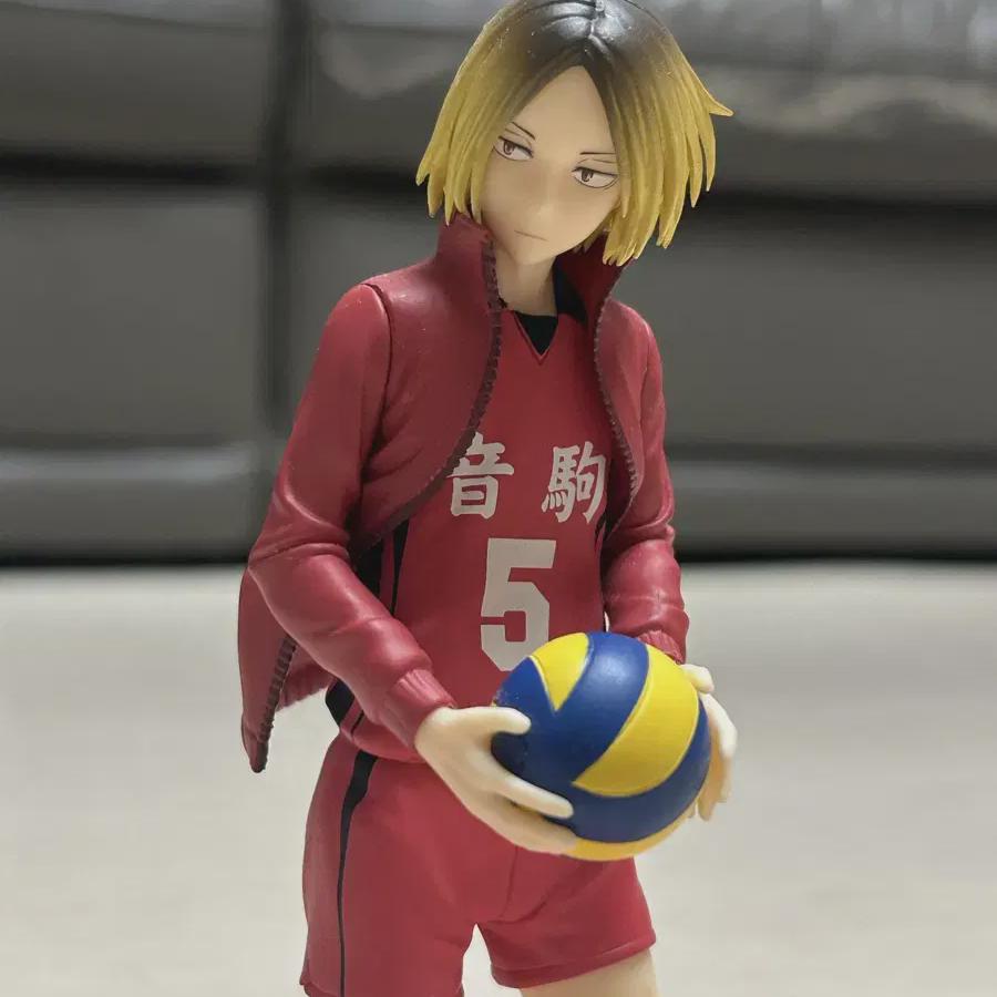

Haikyu Pop Up Parade Kenma Figure