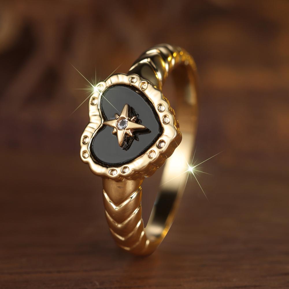 Vintage Gold Color Heart-shaped Rings for Women Aesthetic Fashion Jewelry Wedding Gift