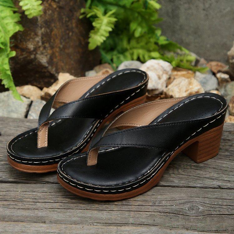 Summer New Foreign Trade Large Size Slippers Women's European and American Flip Toe High Heel Thick Heel Casual Wear Beach Women's Sandals
