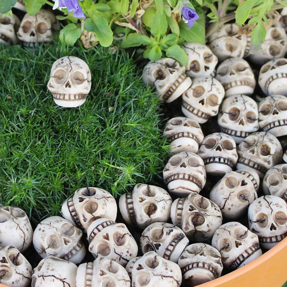 20 Pcs Smiling Skull Miniatures Resin Mini Skull Figurines Planter Decor Skull Ornaments for Home Garden Halloween Decoration