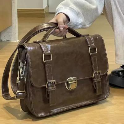 Student Schoolbag Backpack Backpack Fall And Winter Retro Buckle Messenger Bag College Class Bag Fashion Commuter Briefcase
