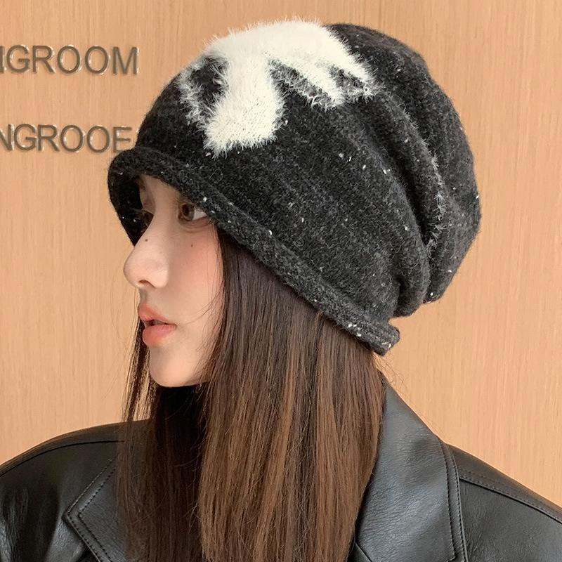 Japanese soft waxy baotou knitted stacking hat female face small ear protection warm wool hat Internet celebrity versatile cold hat