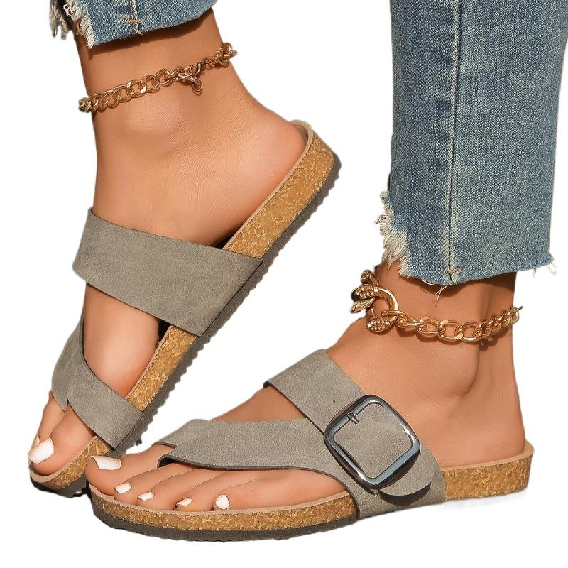 Fashion Ladies Shoes 2025 Fashion Pinch Toe Women's Slippers Summer Belt Buckle Beach Slippers Women New Outdoor Plus Size Flat Slippers