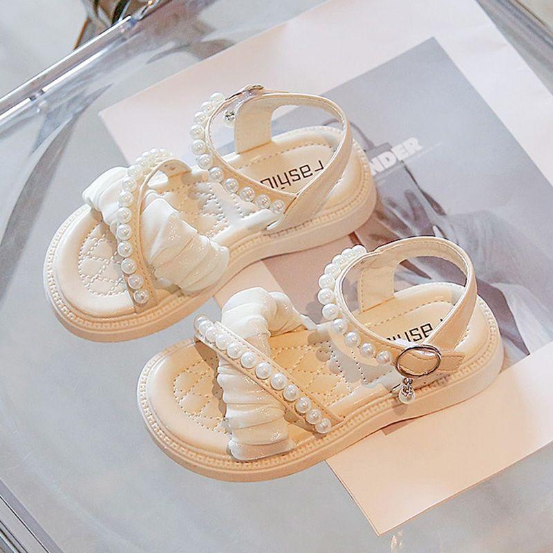 

Сандалии для девочек, новинка 2023 года, летняя детская обувь принцессы с мягкой подошвой и жемчугом. Обувь для девочек. Повседневная детская обувь. Туфли принцессы.