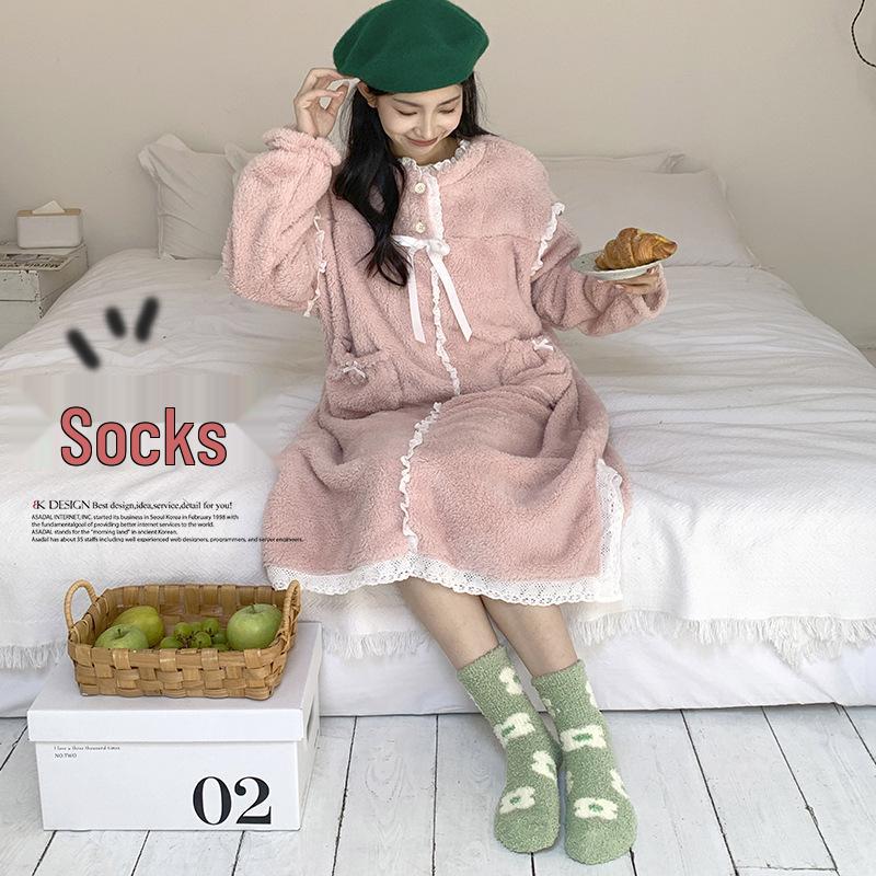 Women's Coral Velvet Mid-Tube Cream Socks: Trendy, Thick, and Cozy for Winter and Home Use