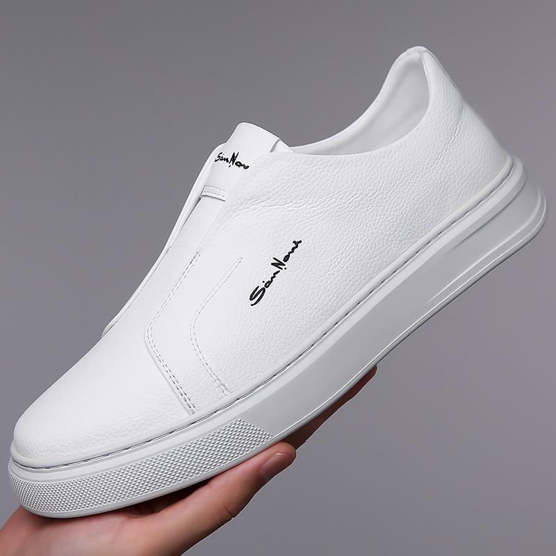 Fashion Summer Men Casual Shoes Soft Leather Mens Tenis Masculino Slip on Boat Shoes Leisure Walk Skateboard Footwear All-match Sneakers