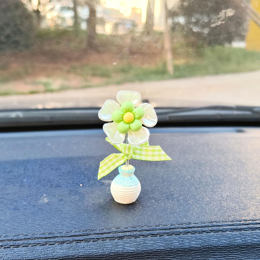 5 Colors New Cute Spring Shaking Flower Car Decoration Ornament Healing Series Car Interior Decor Accessories Ornaments