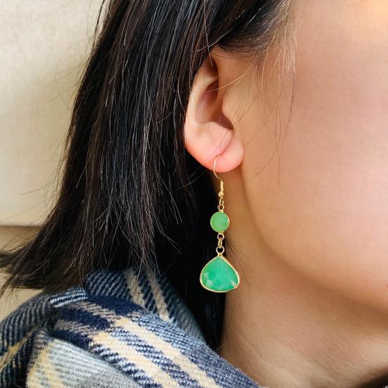 1 Paar Damenohrringe Leichte Handgefertigte Wassertropfenohrringe mit Blau-Rosa Kunstkristallen Schmuckgeschenk