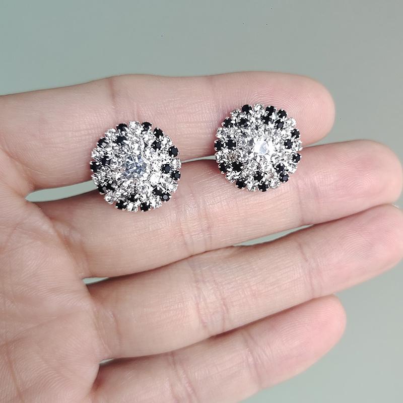 Fashion Black WhiteMixed Sparkle Rhinestone Clip on Earrings Round Gold Without Piercing Elegant Woman Wedding Jewelry Gift