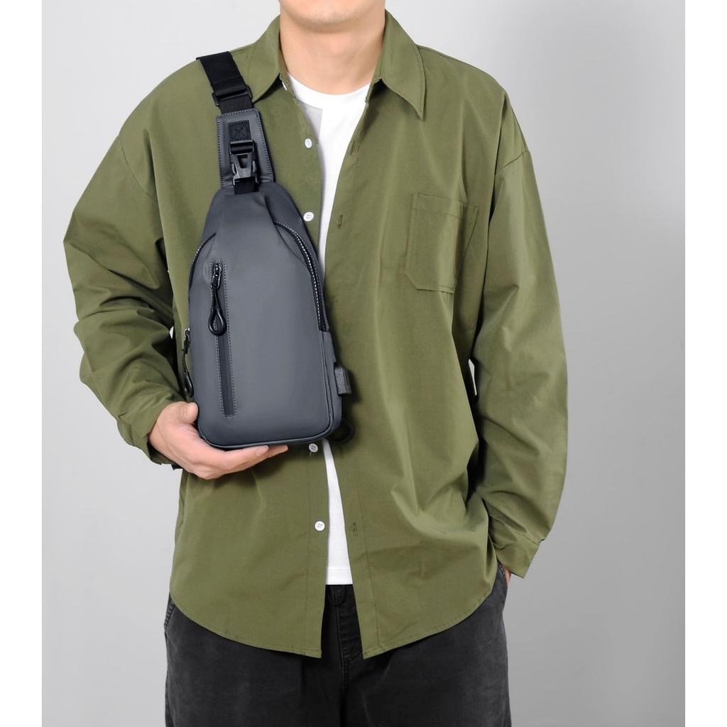 Herren Brusttasche, Trendige und Modische Umhängetasche, Schlicht und mit großem Fassungsvermögen, Vielseitig für den täglichen Arbeitsweg, Herren Tasche