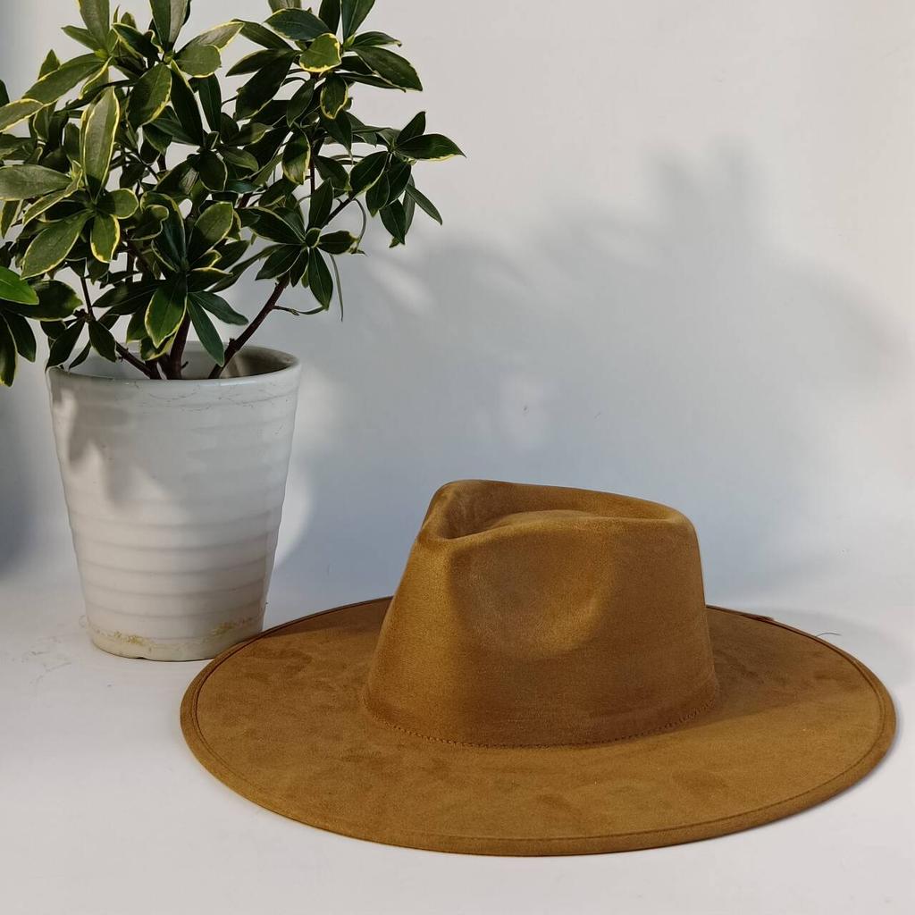 Women's Suede Wide-brimmed Fedora Hat, Western Cowboy Style, Paired with a Shell-decorated Jazz Hat, Equestrian Party Hat.