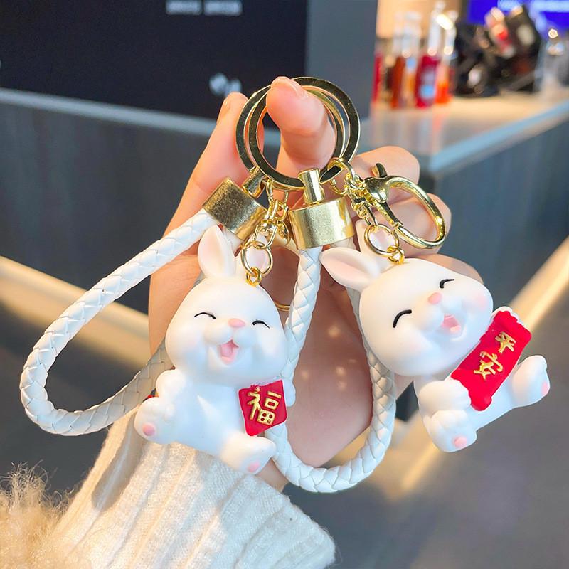 Charming Resin Rabbit Keychain Whimsical Cartoon Design Ideal For Birthdays Parties