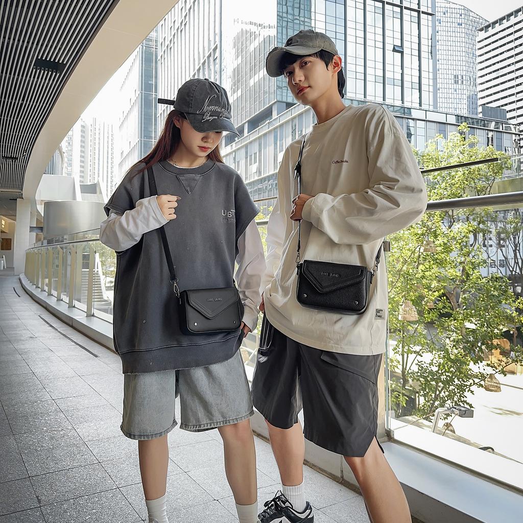 Trendy Brand Light Luxury Small Square Bag Waterproof Bag Cover Messenger Bag Casual Commuting Shoulder Bag Personalized High-end Mobile Phone Bag
