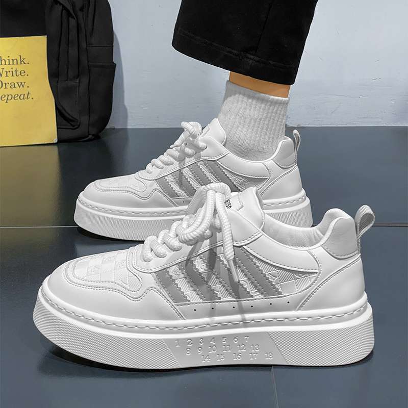 Men's shoes 2025 new summer breathable casual board shoes versatile platform shoes men's sports students small white tide shoes