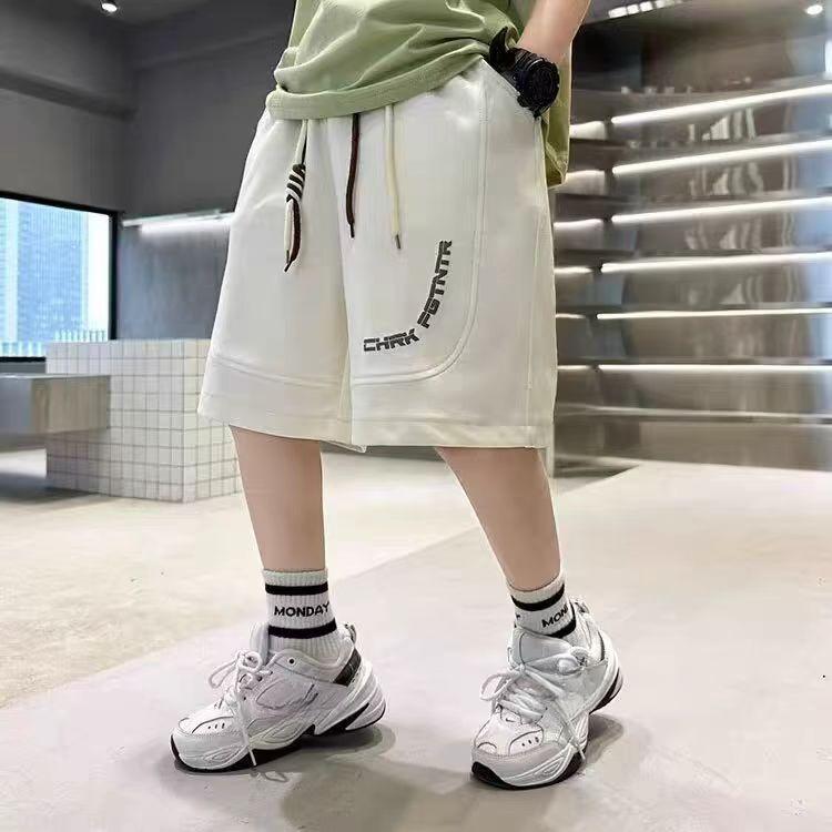 

Мальчиковые брюки на лето Детские повседневные свободные Повседневные спортивные Универсальные брюки с принтом Шорты 120 бежевый