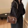 Wide Shoulder Strap Portable Small Bag Women's 2025 New Trendy Fashion Retro Versatile Messenger Bag Commuter Bag