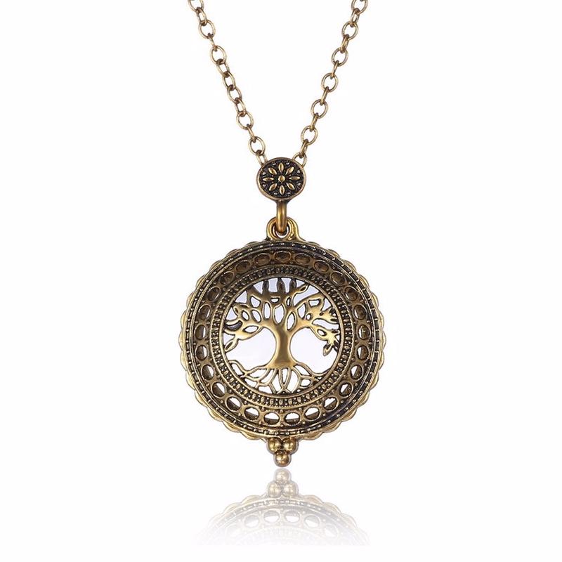 Creative Retro Pendant Necklace, Stylish And Personalized Design, Women'S Light Luxury Temperament Accessory Collarbone Chain