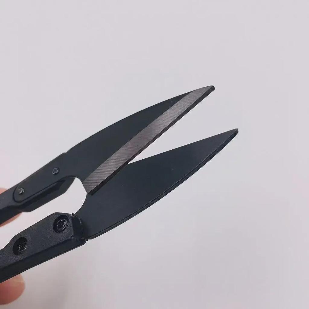 Wysokiej jakości nożyczki do włóczki w kształcie litery U do szycia i haftu krzyżykowego