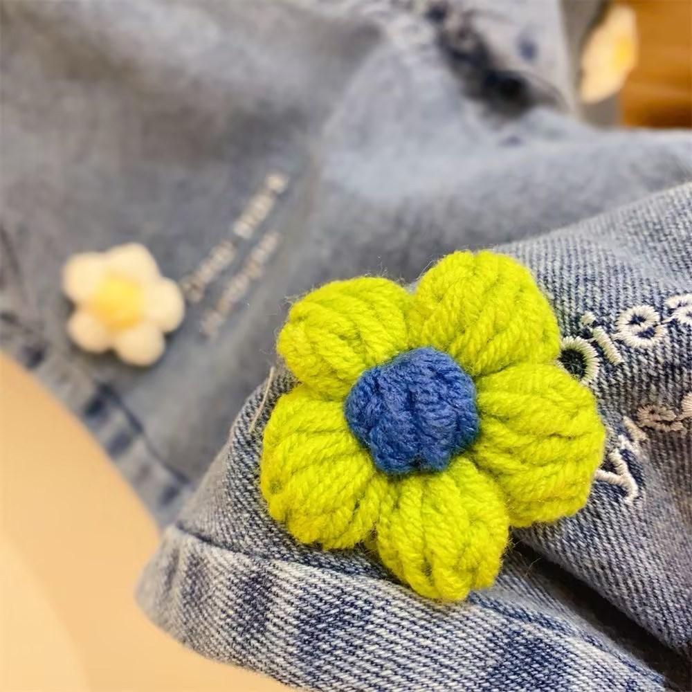 Spring and Autumn Girls Cartoon Embroidery Regular Straight Jeans, Small Feet, Children's Long Pants, Small and Medium-sized Children