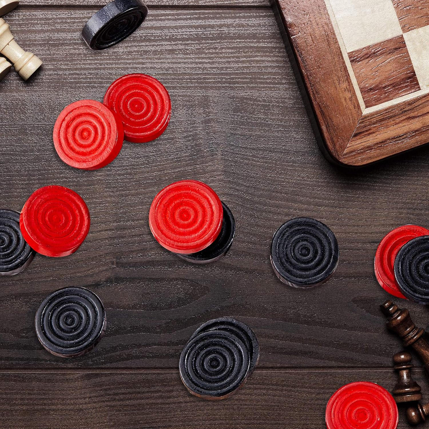 

Набор деревянных шашек из 24 штук, красные и черные штабелируемые фигуры 1,06 дюйма с мешочком на шнурке United States