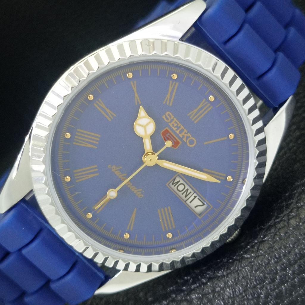 

VINTAGE SEIKO 5 AUTOMATIC REFURBISHED JAPAN MENS ROMAN FIGURE WATCH a442085-1