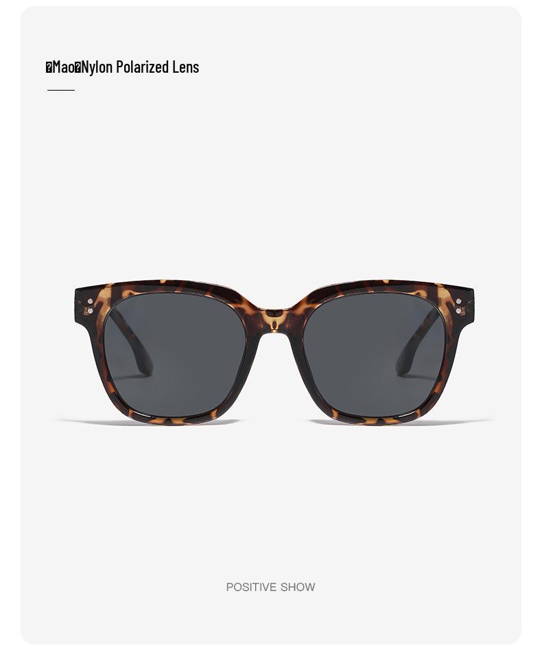 Trendy Nylon Polarized Sunglasses with UV Protection for Men and Women