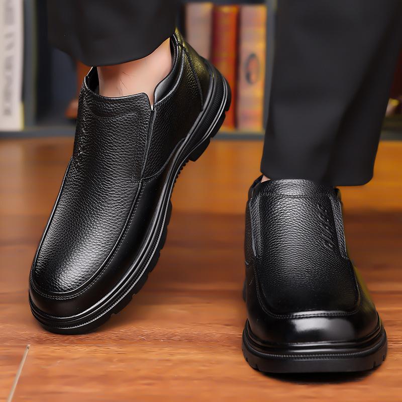Men's thickened cotton shoes winter middle-aged men's shoes velvet warm non-slip wool snow shoes Northeast shoes