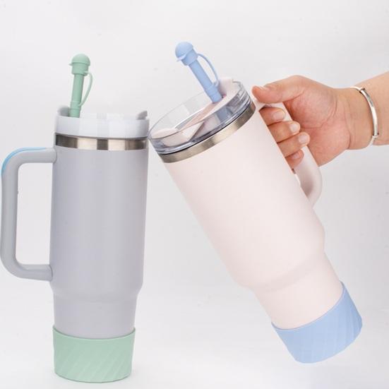 1/6ks sada silikonových brček pro sklenice o objemu 30/40 oz, opakovaně použitelná brčka s kryty, potravinářská snadno čistitelná náhradní silikonová brčka na cesty a venkovní použití