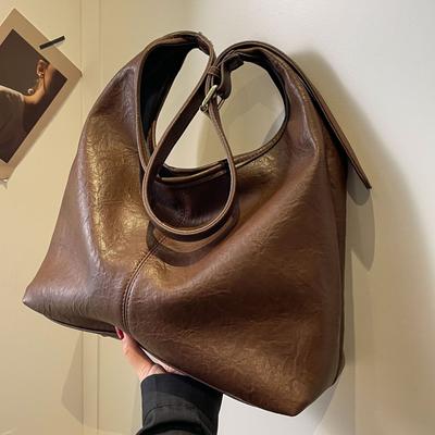 This Large-capacity Single-shoulder Tote Bag Is A Trendy, Fashionable and Versatile Casual Commuting Bucket Bag