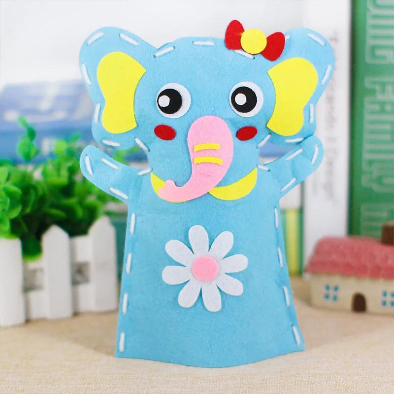 Kids Cartoon DIY Hand Puppet Craft Toy Sets Kindergarten Educational Toy Non-Woven Handmade Paste Material Sewing Kit Kids Xmas Present