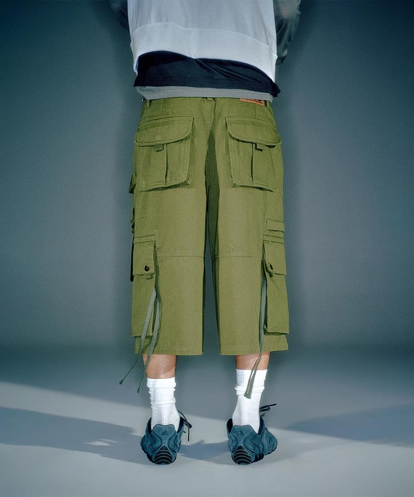 Beikeonteuakaibeu (Men) Tony Cargo Bermuda Pants Khaki