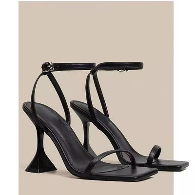 2025 Summer New Aw Black Beautiful Wine Glass and High Heel Sandals with High Heels Thick Heel Square Head Women's Shoes