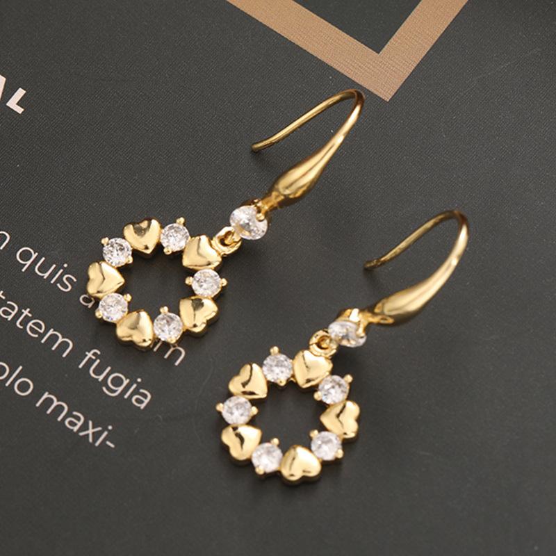 

Серьги Персонализированные серьги 925 Серьги Темперамент Ниша Серьги Высококачественные и модные украшения любви