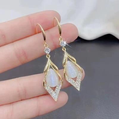Popular Earrings New High-end Ear Hooks Green Opal Rhombus Earrings Niche Light Luxury Design Earrings