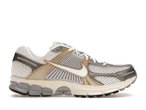 

Nike Air Zoom Vomero 5 Metallic Pewter Gold - HJ7247-099 EU 41 белый