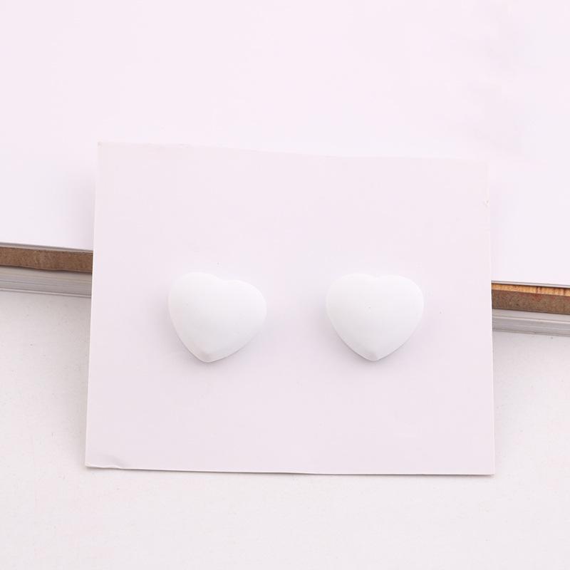 Hui Hijab Scarf Heart-Shaped Magnetic Collar Clip