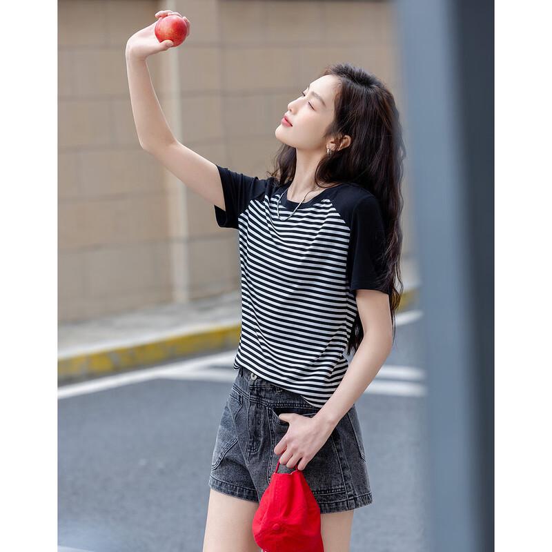 Demana Women s Striped Short Sleeve T-Shirt S