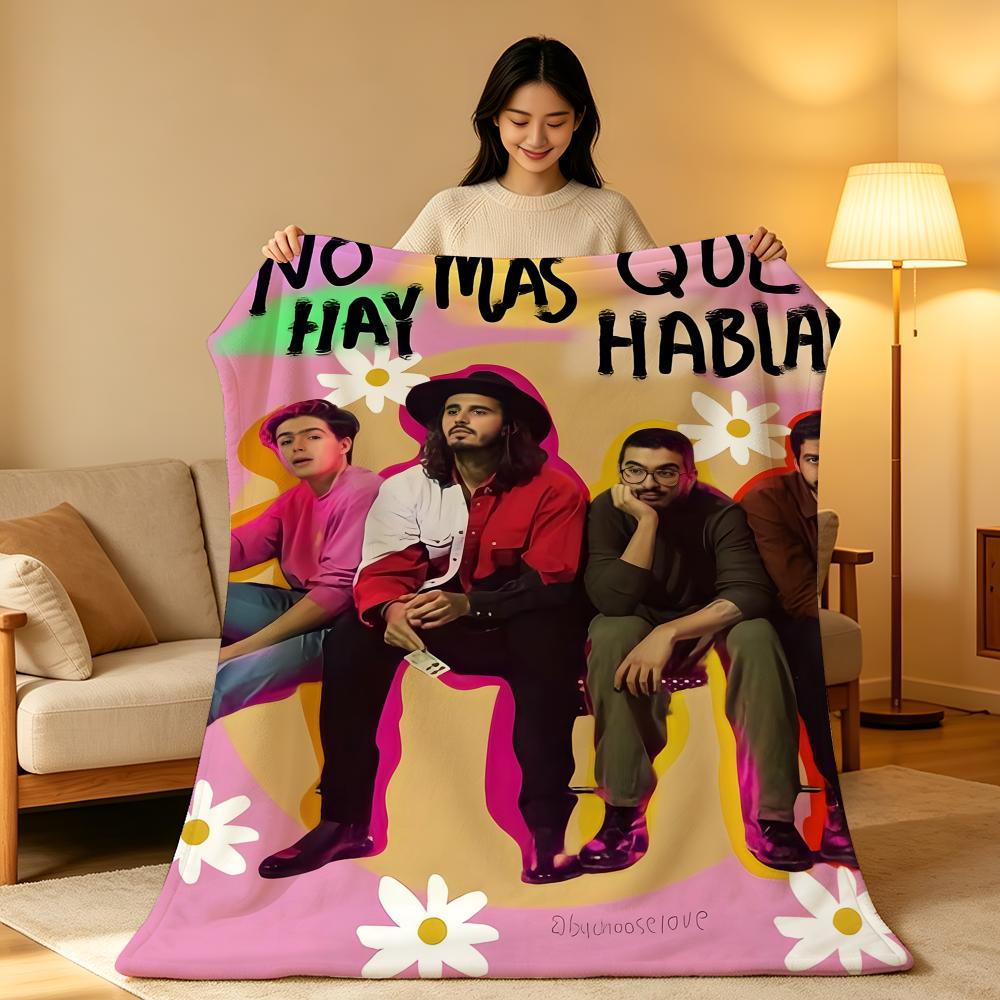 Music M-Morat Throw High-Density Short Plush Blanket Soft Skin-Friendly for Sofa Nap Air-Conditioned Room