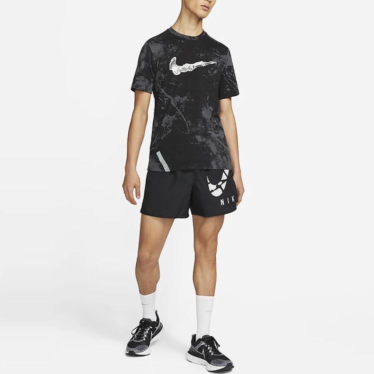 Nike Dri-FIT Logo Print Crew Neck T-Shirt Men Tops Black DZ2730-010