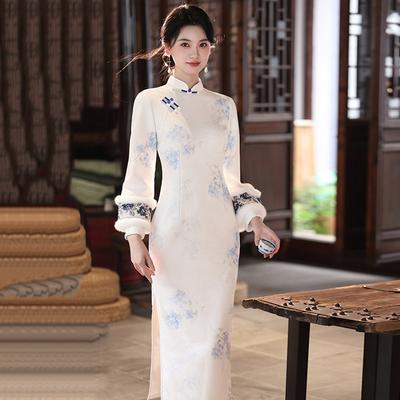White Fleece National Style Suzhou Long-sleeved Improved Cheongsam Winter Thick Women's New Chinese Style New Retro Autumn and Winter