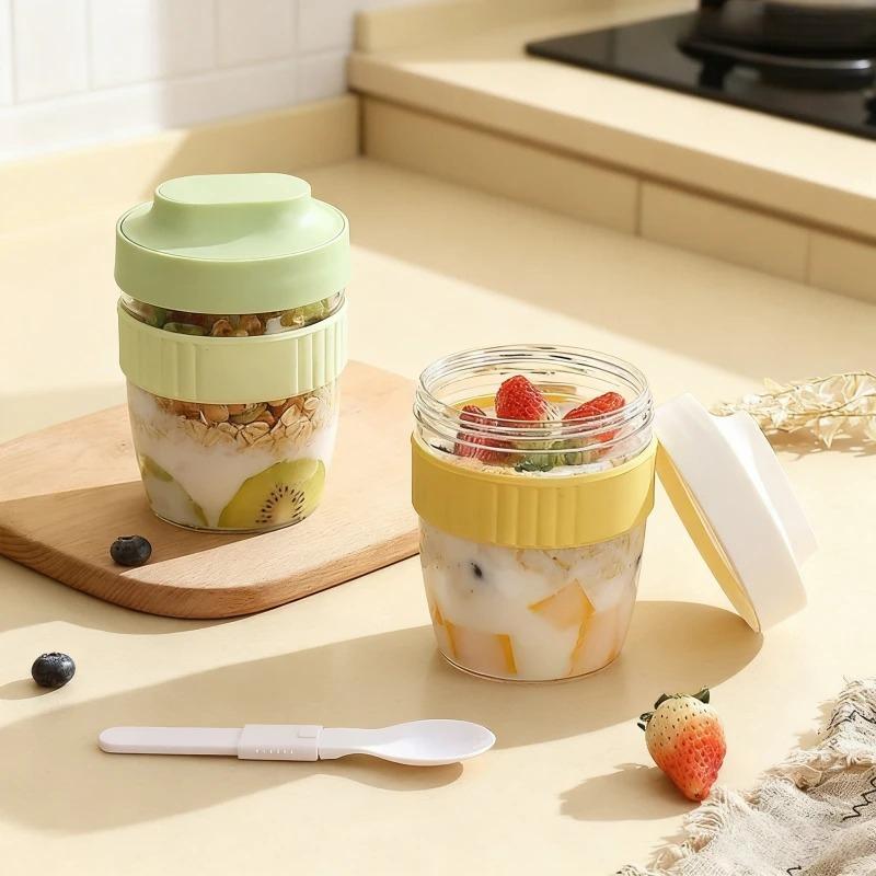 JUSTINLAU 480/570ml Portable Plastic Salad Cup Breakfast Fruit Oat Yogurt Salad Cup with Lid Spoon  Bento Lunch Box  Milk Cup