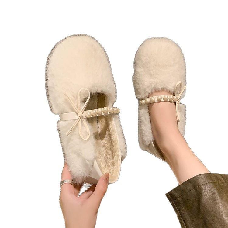 Xiaoxiangfeng fluffy shoes are worn outside winter with velvet white Doudou shoes, new warm cotton shoes.