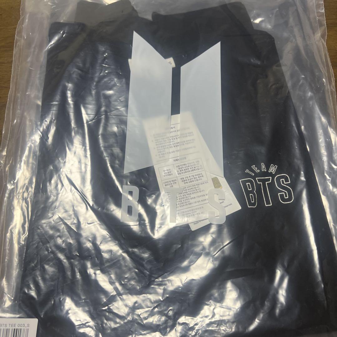 

[USED] 5-Hour Limited Time Offer! Official BTS TEAM TEE 003 S Taehyung T-Shirt